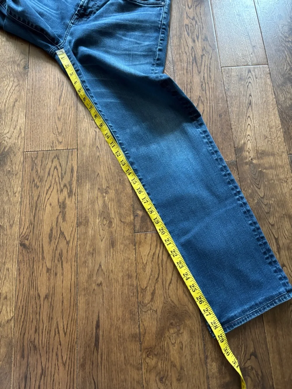 7 For All Mankind Men's The Straight Luxe Performance Jeans Size 33